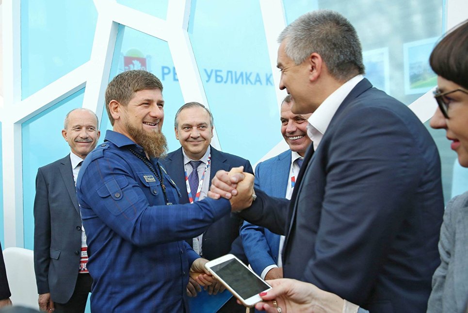 Аксенов «перенял опыт» в процессе встречи с Кадыровым